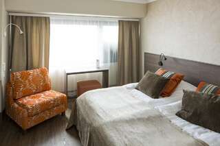 Отель Holiday Club Caribia Турку Стандартный двухместный номер с 1 кроватью или 2 отдельными кроватями и доступом в спа-центр-1